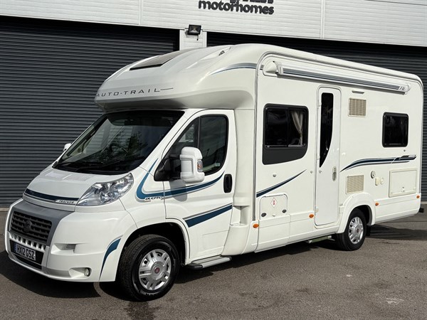 Auto-Trail Tracker FB